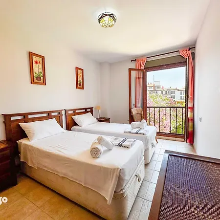 Apartment Pool View 2 Bedroom Vista Esuri Col01 *