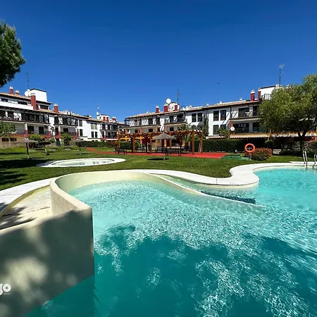 Pool View 2 Bedroom Vista Esuri Col01 Apartment *